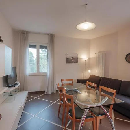 Aura - 2 Bedrooms Apartament Sirmione