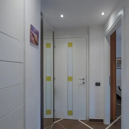 Aura - 2 Bedrooms Apartament